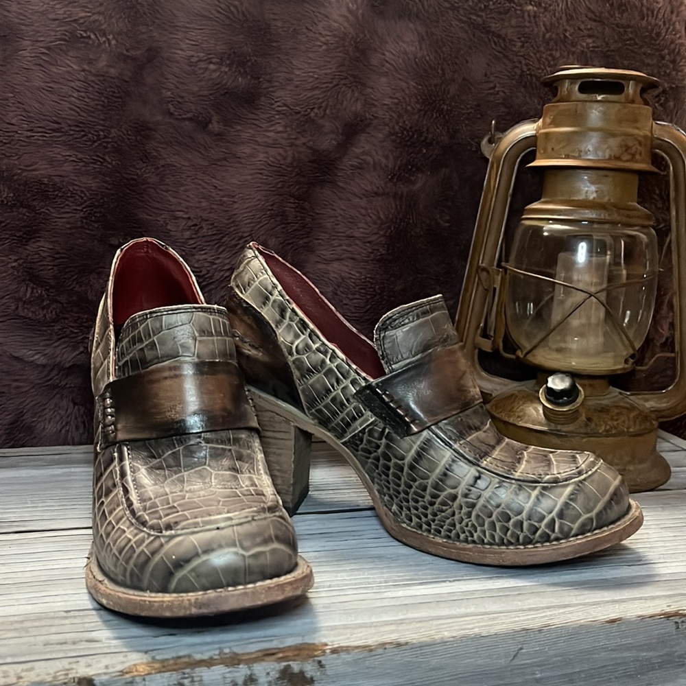 Freebird By Steven Bellevue - only worn a few times.
